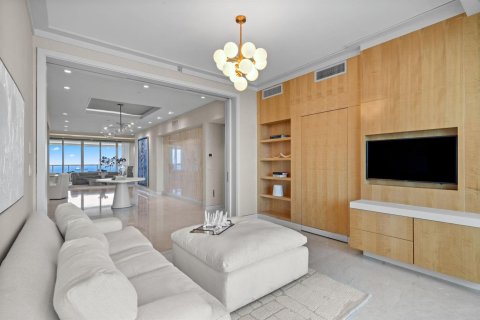 Condominio en venta en Fort Lauderdale, Florida, 3 dormitorios, 298.22 m2 № 2242026 - foto 12