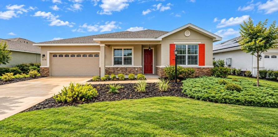 Villa ou maison à Ocala, Floride 2 chambres, 184.23 m2 № 2411476