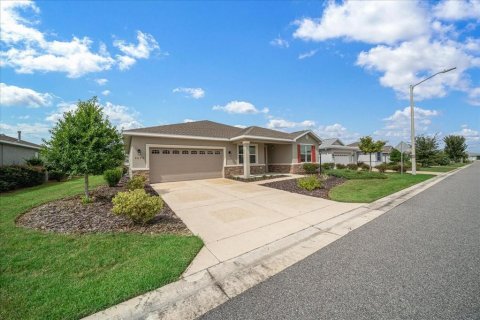 Villa ou maison à vendre à Ocala, Floride: 2 chambres, 184.23 m2 № 2411476 - photo 5