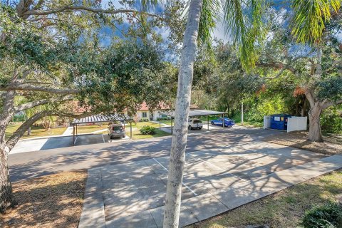 Condo in Seminole, Florida, 2 bedrooms  № 1523222 - photo 23