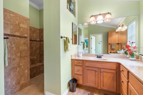 House in The Villages, Florida 3 bedrooms, 185.8 sq.m. № 2231198 - photo 29