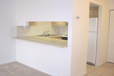 Copropriété à louer à Fort Walton Beach, Floride: 1 chambre, 62.71 m2 № 562441 - photo 1