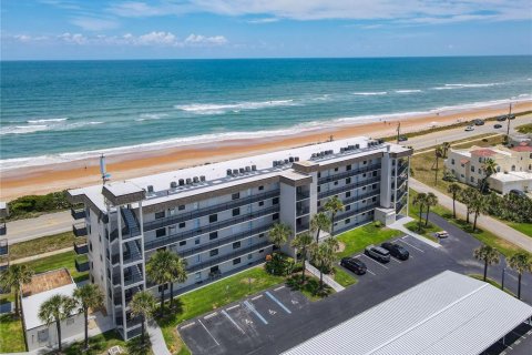 Condominio en venta en Ormond Beach, Florida, 2 dormitorios, 81.1 m2 № 1690082 - foto 3