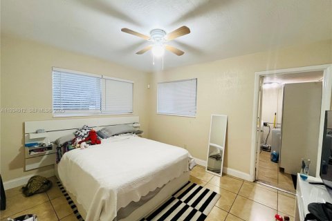 Casa en venta en Fort Lauderdale, Florida, 3 dormitorios, 115.01 m2 № 1992386 - foto 10