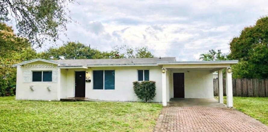 Casa en Fort Lauderdale, Florida 3 dormitorios, 115.01 m2 № 1992386