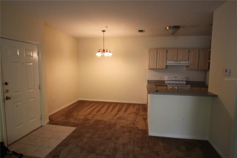 Condo in Riverview, Florida, 1 bedroom  № 1912302 - photo 3