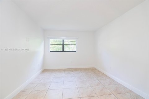 Condominio en alquiler en Miami, Florida, 2 dormitorios, 82.96 m2 № 2026485 - foto 6