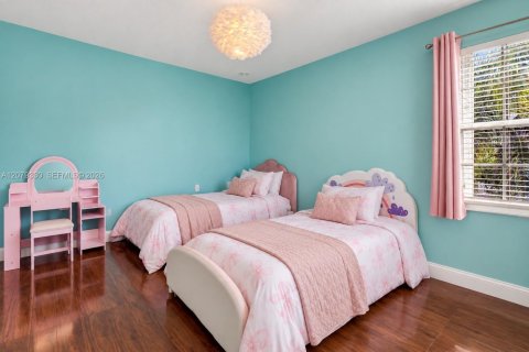 Casa en venta en Miramar, Florida, 6 dormitorios, 313.17 m2 № 2382906 - foto 29