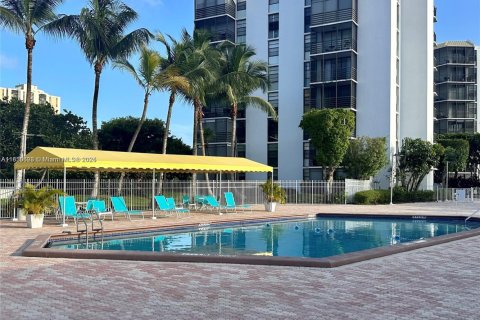 Condo in Aventura, Florida, 1 bedroom  № 1856887 - photo 19