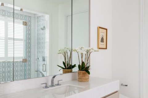 Condo in Palm Beach, Florida, 5 bedrooms  № 2087702 - photo 22