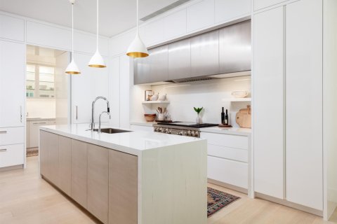 Condo in Palm Beach, Florida, 5 bedrooms  № 2087702 - photo 13