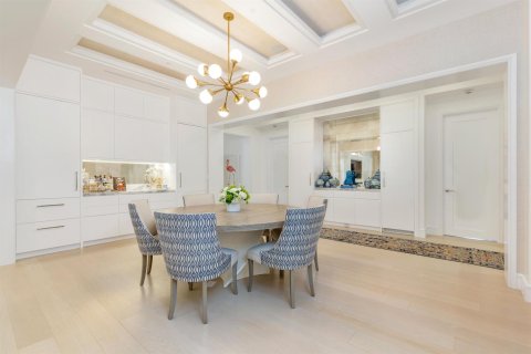 Condo in Palm Beach, Florida, 5 bedrooms  № 2087702 - photo 7