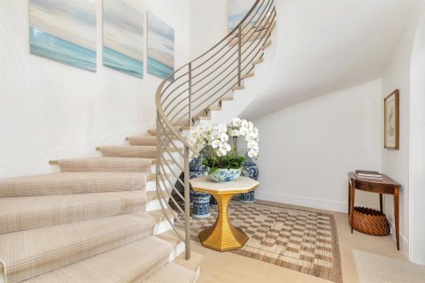Condo in Palm Beach, Florida, 5 bedrooms  № 2087702 - photo 4