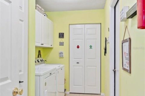 House in Palm Coast, Florida 3 bedrooms, 194.17 sq.m. № 1521638 - photo 22