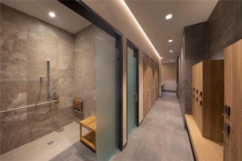 Condo in North Miami Beach, Florida, 3 bedrooms  № 1818144 - photo 29