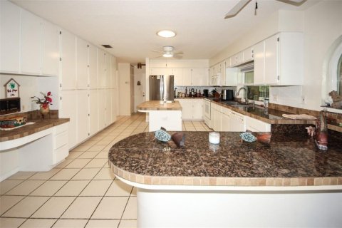 Casa en venta en New Port Richey, Florida, 3 dormitorios, 237.83 m2 № 1569321 - foto 20