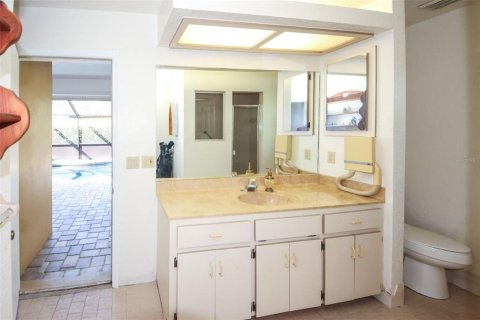 Casa en venta en New Port Richey, Florida, 3 dormitorios, 237.83 m2 № 1569321 - foto 26