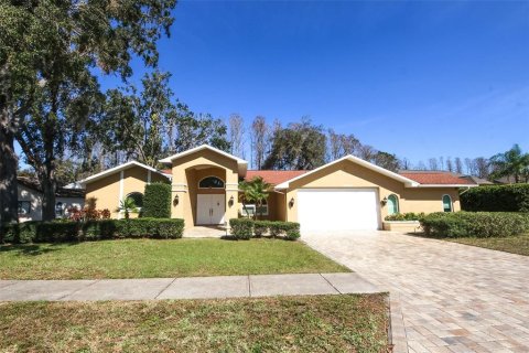 Casa en venta en New Port Richey, Florida, 3 dormitorios, 237.83 m2 № 1569321 - foto 1