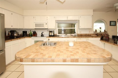 Casa en venta en New Port Richey, Florida, 3 dormitorios, 237.83 m2 № 1569321 - foto 21