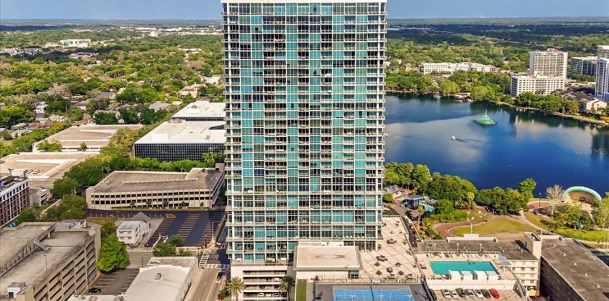 Condo à Orlando, Floride, 2 chambres № 1675364
