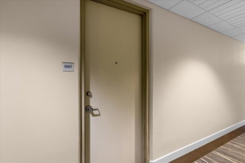 Condo in Orlando, Florida, 2 bedrooms  № 1675364 - photo 27