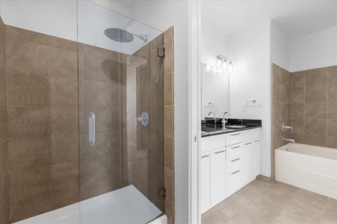 Condo in Orlando, Florida, 2 bedrooms  № 1675364 - photo 17