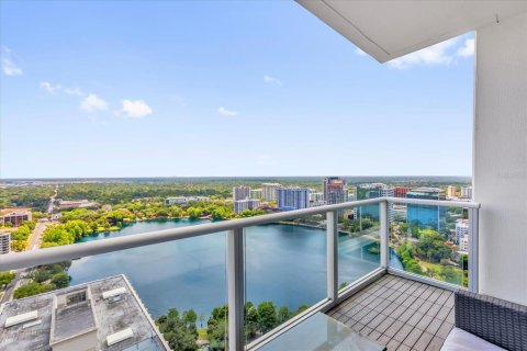 Condo in Orlando, Florida, 2 bedrooms  № 1675364 - photo 3