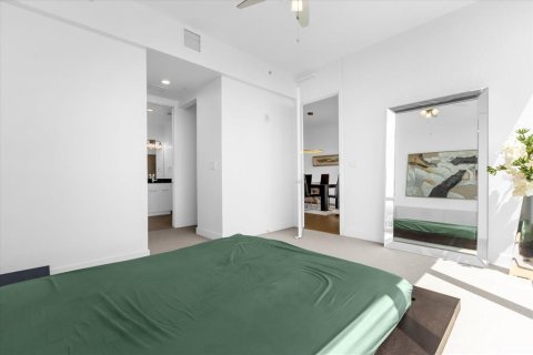 Condo in Orlando, Florida, 2 bedrooms  № 1675364 - photo 13