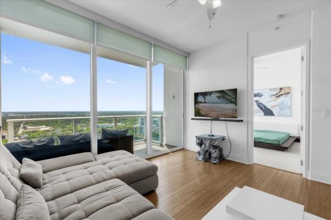 Condo in Orlando, Florida, 2 bedrooms  № 1675364 - photo 6