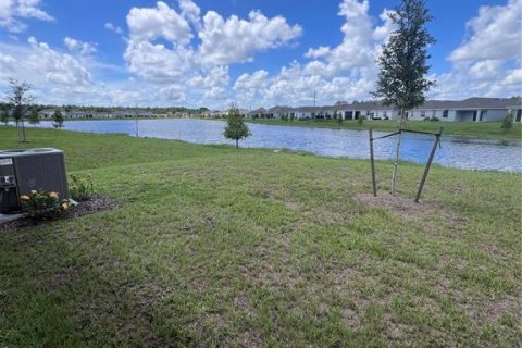 Villa ou maison à vendre à Saint Cloud, Floride: 4 chambres, 216.93 m2 № 1850302 - photo 12