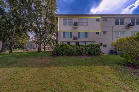 Condominio en venta en Clearwater, Florida, 2 dormitorios, 130.06 m2 № 1750920 - foto 7