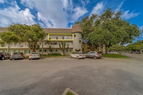 Condominio en venta en Clearwater, Florida, 2 dormitorios, 130.06 m2 № 1750920 - foto 5