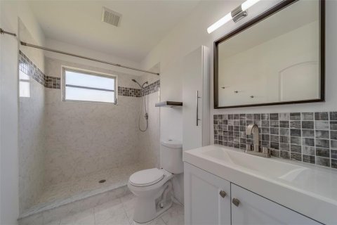 Condominio en venta en Clearwater, Florida, 2 dormitorios, 130.06 m2 № 1750920 - foto 27