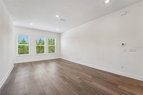Touwnhouse à vendre à Jacksonville, Floride: 3 chambres, 220.92 m2 № 2405669 - photo 5