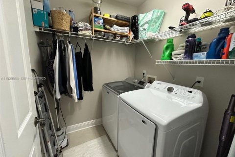 Купить кондоминиум в Палм-Бич-Гарденс, Флорида 2 спальни, 106.28м2, № 1988834 - фото 21