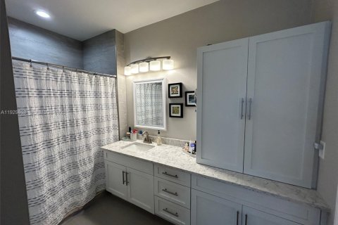 Купить кондоминиум в Палм-Бич-Гарденс, Флорида 2 спальни, 106.28м2, № 1988834 - фото 17