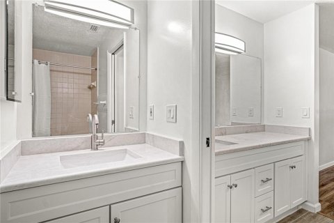 House in Daytona Beach, Florida 2 bedrooms, 118.82 sq.m. № 2167391 - photo 21