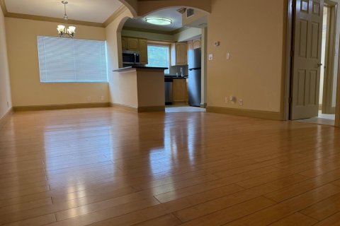 Condo in Fort Lauderdale, Florida, 2 bedrooms  № 2081781 - photo 6