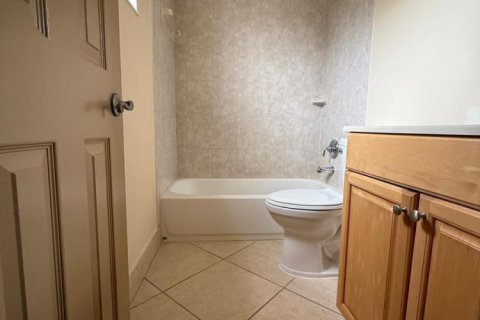 Condo in Fort Lauderdale, Florida, 2 bedrooms  № 2081781 - photo 16