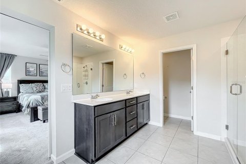 Villa ou maison à louer à Leesburg, Floride: 5 chambres, 259.29 m2 № 1904640 - photo 15