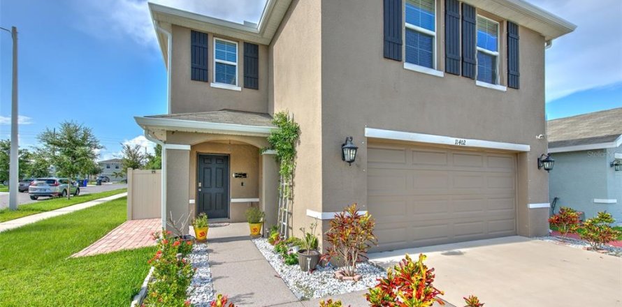 House in Riverview, Florida 4 bedrooms, 216.28 sq.m. № 2394023