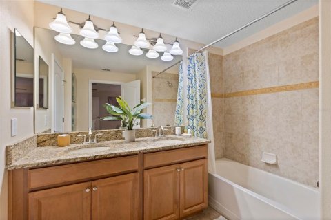Adosado en venta en Kissimmee, Florida, 4 dormitorios, 177.81 m2 № 1785660 - foto 22
