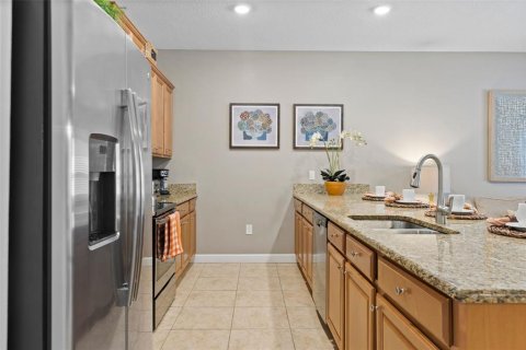 Adosado en venta en Kissimmee, Florida, 4 dormitorios, 177.81 m2 № 1785660 - foto 16