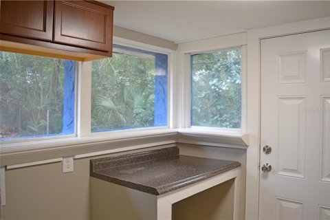 House in DeLand, Florida 4 bedrooms, 121.33 sq.m. № 1301302 - photo 17