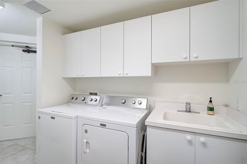 Condominio en alquiler en Osprey, Florida, 3 dormitorios, 236.44 m2 № 1721678 - foto 30