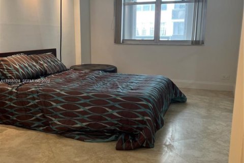Copropriété à vendre à Miami Beach, Floride: 3 chambres, 143.07 m2 № 2431380 - photo 12