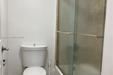 Copropriété à vendre à Miami Beach, Floride: 3 chambres, 143.07 m2 № 2431380 - photo 18