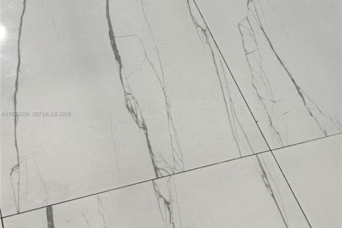 House in Oakland Park, Florida 3 bedrooms, 117.43 sq.m. № 2018084 - photo 19