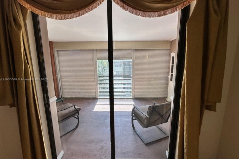 Купить кондоминиум в Авентура, Флорида 3 спальни, 123.56м2, № 1932639 - фото 16