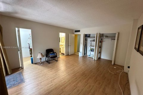 Купить кондоминиум в Авентура, Флорида 3 спальни, 123.56м2, № 1932639 - фото 14